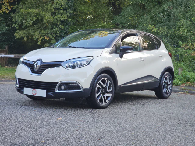 RENAULT CAPTUR Essence 2014