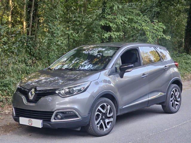 RENAULT CAPTUR Essence 2015
